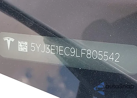 2020 Tesla Model 3 Performance Dual Motor All-Wheel Drive z USA, uszkodzony, nr VIN 5YJ3E1EC9LF805542